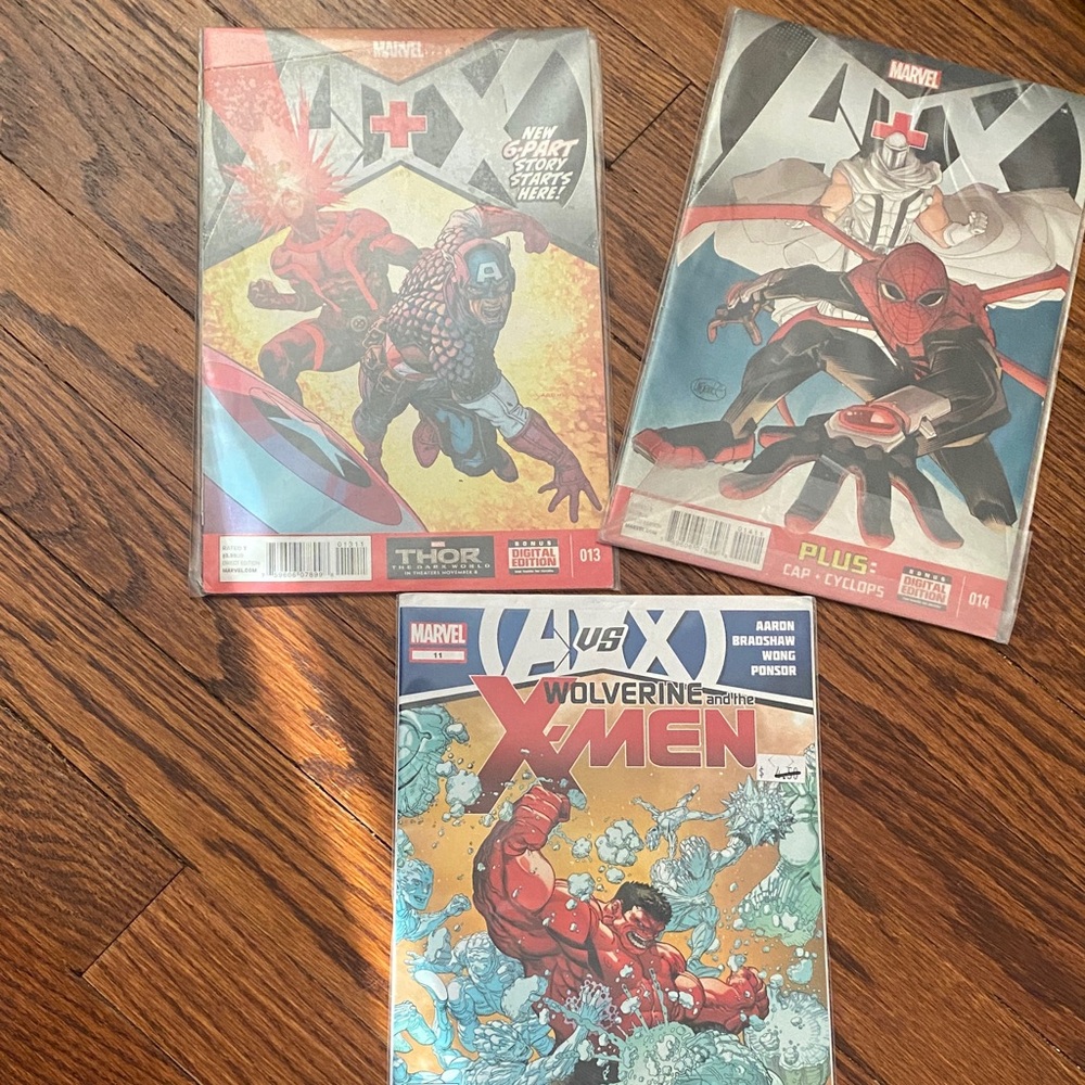 Marvel X-Men Comic Book Trio - Red and Blue Covers
